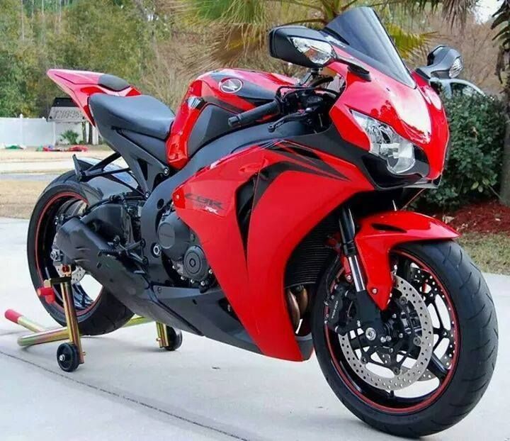 Honda Cbr 1000 Ra 9