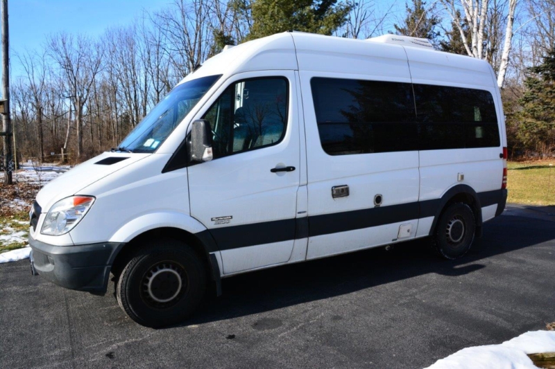 MERCEDES-BENZ SPRINTER