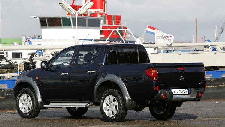 Mitsubishi L200 Animal Di D D C