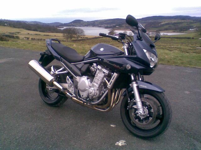 Suzuki Gsf 1250 K9